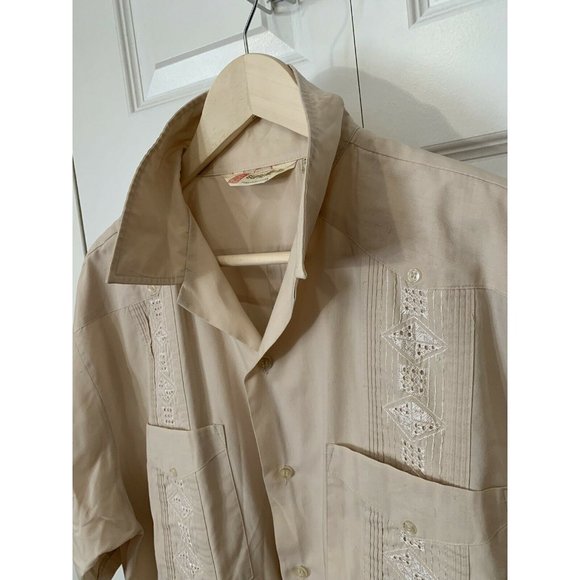 Vintage SUPREME Men’s Guayabera Tan Sz 1X Embroidered Short Sleeve Button Shirt - Picture 1 of 7
